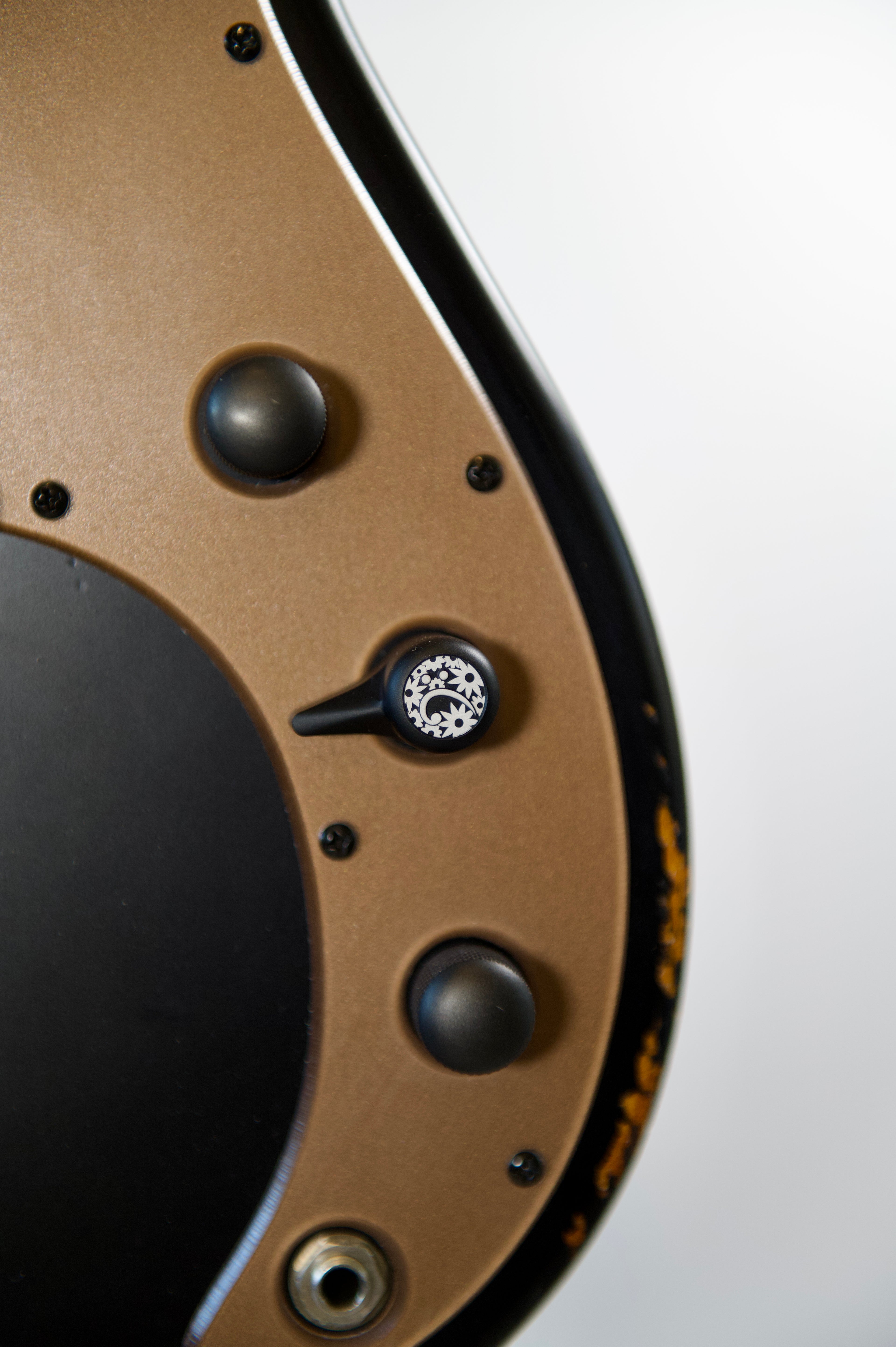 'The Selector' Bass Knob - Floral Bass Clef Design - Matte Black