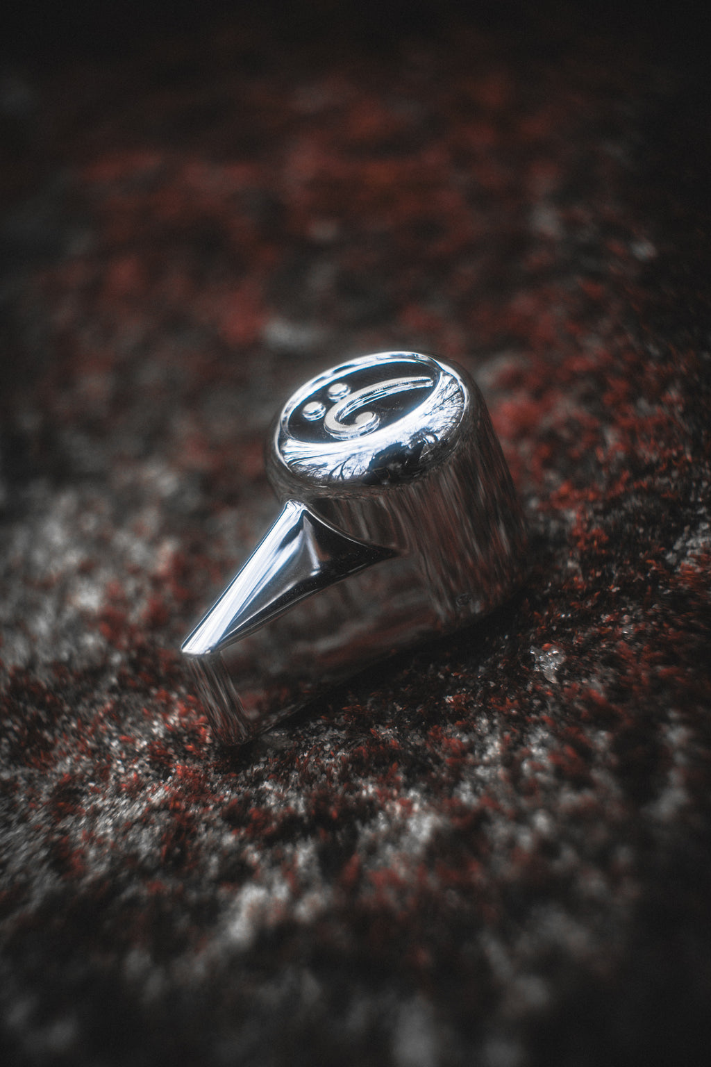 'The Selector' Bass Knob - Simple Bass Clef Design - Chrome