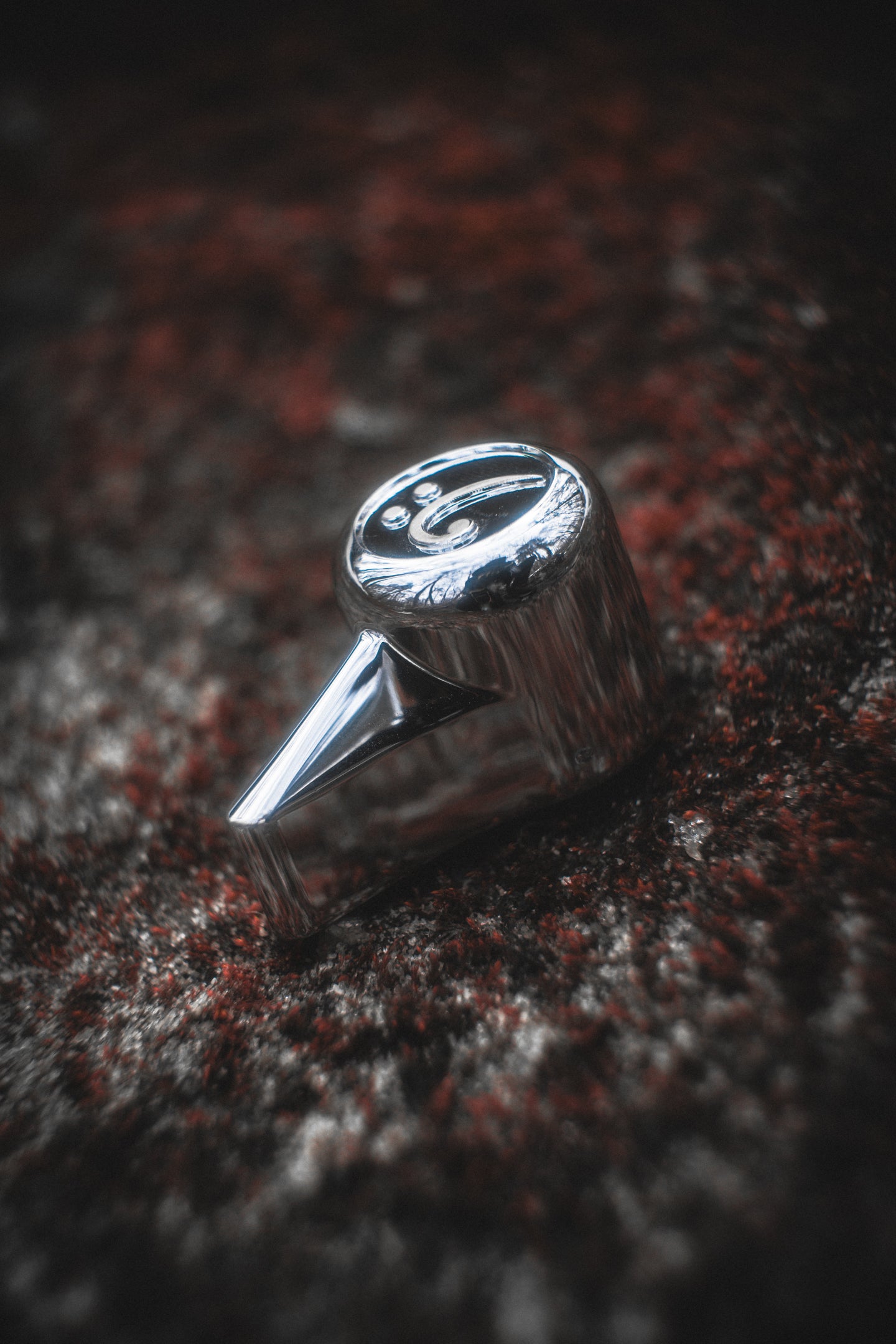 'The Selector' Bass Knob - Simple Bass Clef Design - Chrome